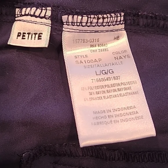 SAPPHIRE Navy Blue Scrub Set, Top XL And Pants Large Petite - Picture 13 of 16